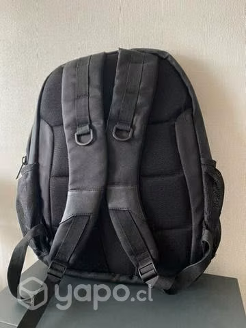 Mochila notebook / Impecable - Imagen 2