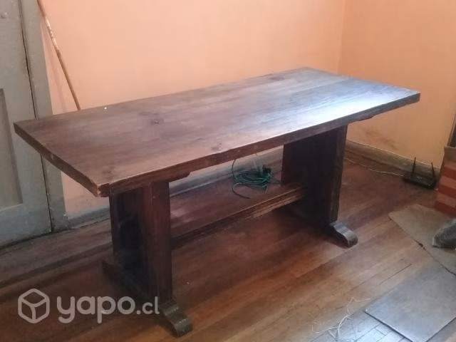 Mesa de madera modelo único