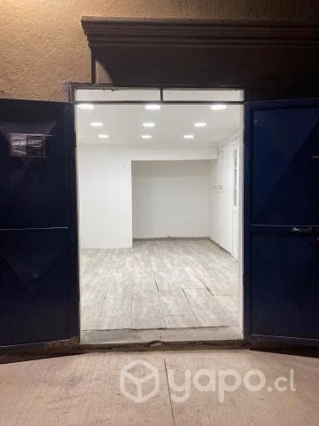 Local interior taller ,oficina o bodega para emprendedores.