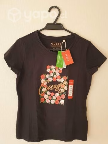 Bellas poleras marca Guess 100 % originales