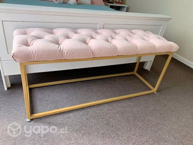 Banqueta pie de cama