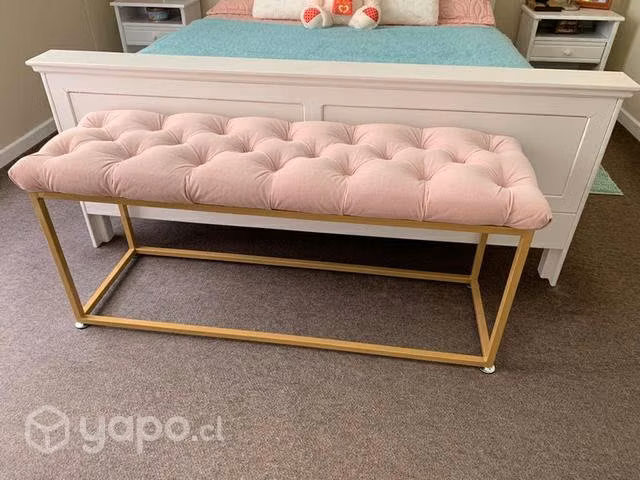 Banqueta pie de cama