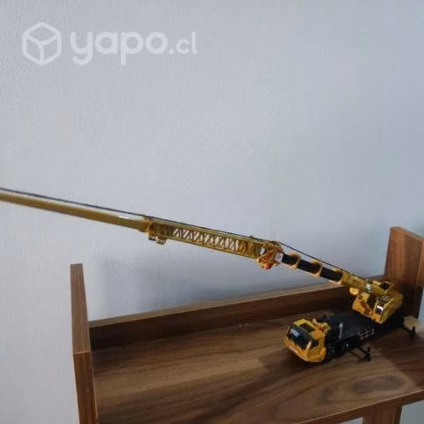 Grua sobre camión con celosía, escala 1:50 - Imagen 2