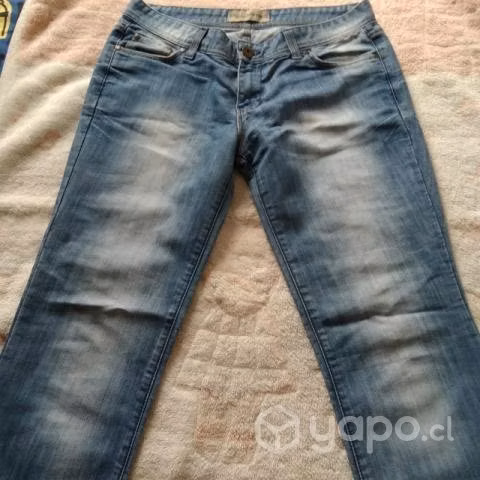Linda y Variada Ropa de Mujer