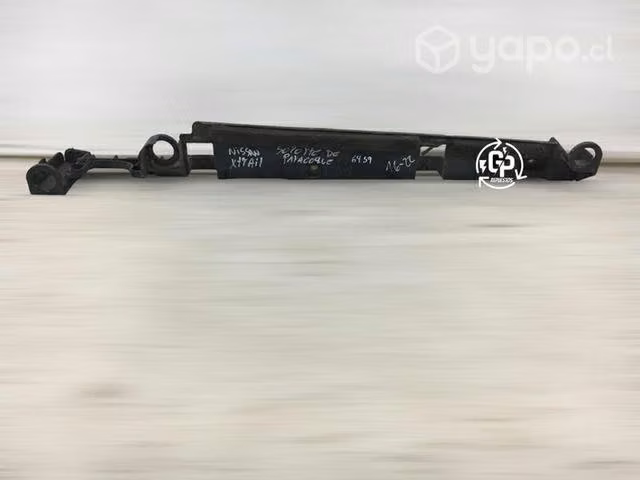 Soporte de Parachoque nissan xtrail 2016-2022