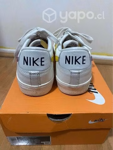 Nike Blazer Low 77 VNTG 42.5