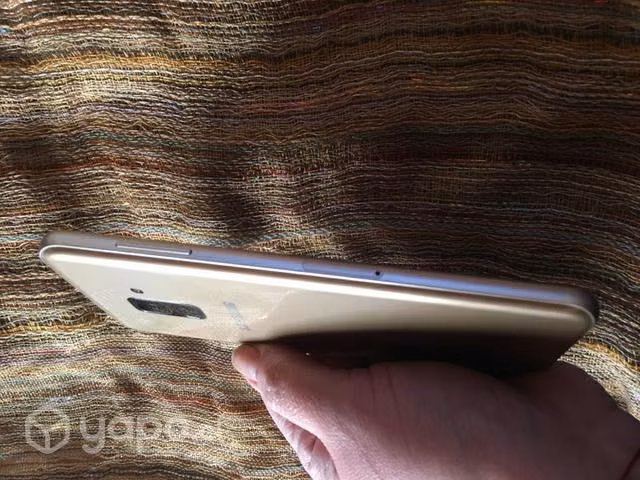 Samsung A8 Dual sim impecable - Imagen 3