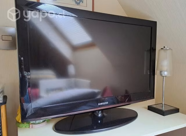 Televisor LCD 32" Samsung LN32D400E1