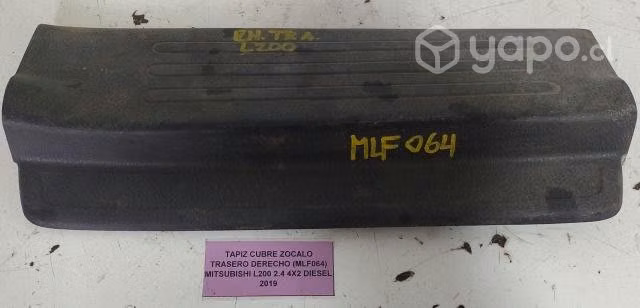 Tapiz Cubre Zócalo Trasero Derecho (MLF080) Mitsub