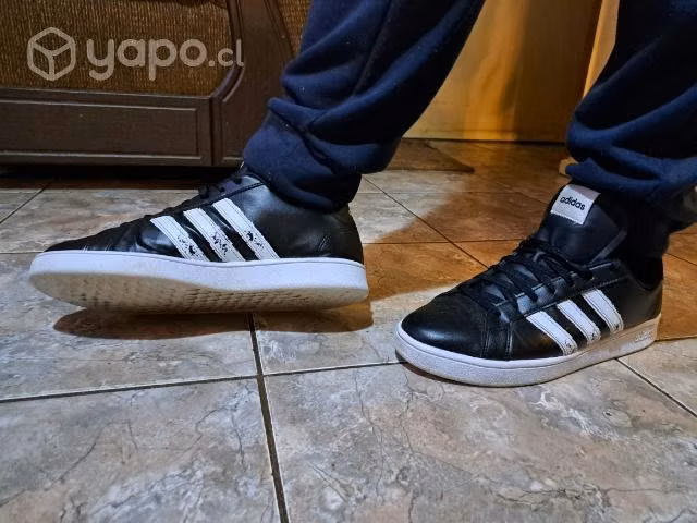 Adidas talla 42 - Imagen 2