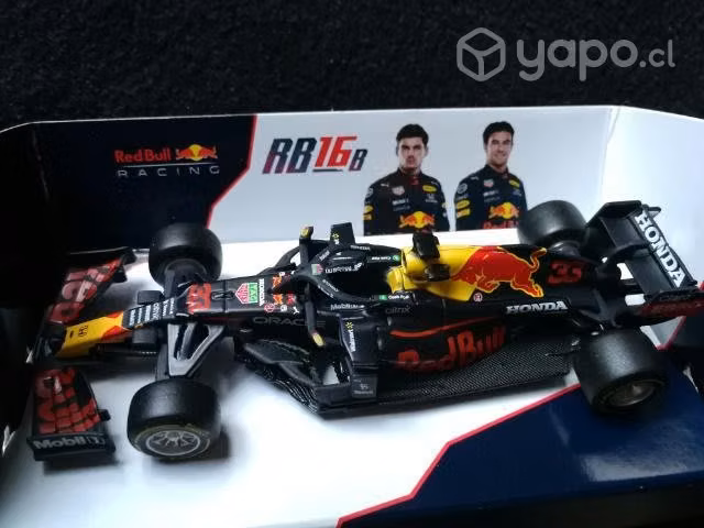 Auto a escala 1:43 Red Bull