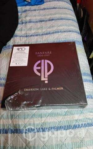 Box set Emerson Lake and Palmer 50 aniversario dlx