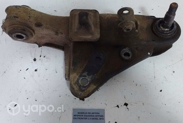 Bandeja Delantera Inferior Izquierda (KFF029) Kia