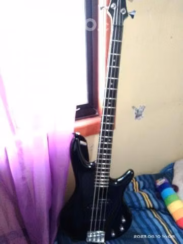 Bajo ivanez