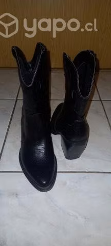 Botas vaqueras, mujer, N°39,5. Negras, ecocuero
