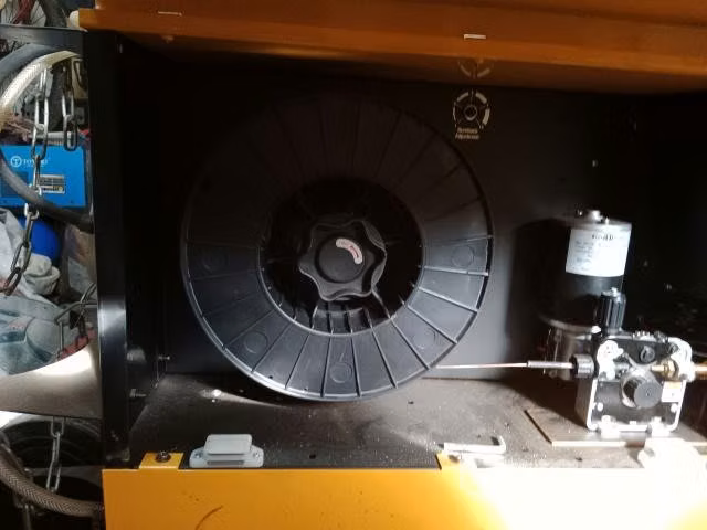 maquina MIG 250a 220v
