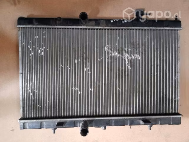Radiador de agua nissan xtrail 2016 0