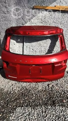 Portalon Ford Territory