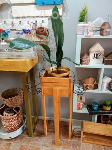 Macetero de madera