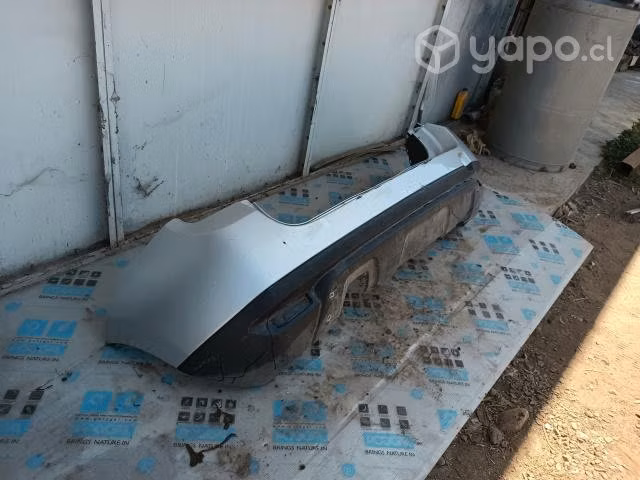 Parachoques trasero Renault Duster