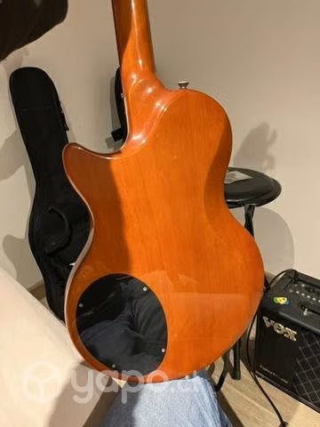 Guitarra VOX SSC-33 impecable - Imagen 4