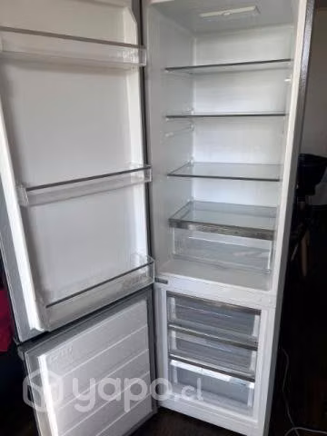 Refrigerador MIDEA