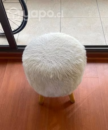 Silla/ piso crema