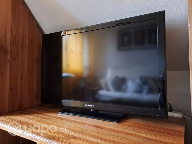 Televisor LCD 40" Samsung LN40D503F7G
