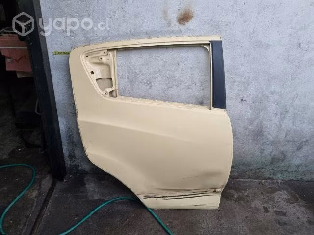 Puerta trasera derecha chevrolet spark gt 12-17