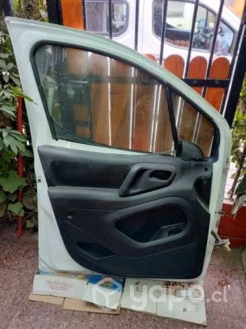 Puerta lado derecho peugeot partner 2011-2018