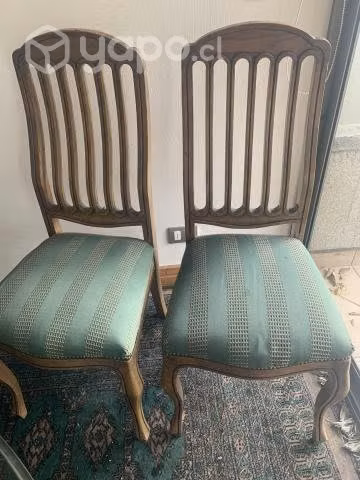 Comedor de vidrio biselado con 8 sillas de madera
