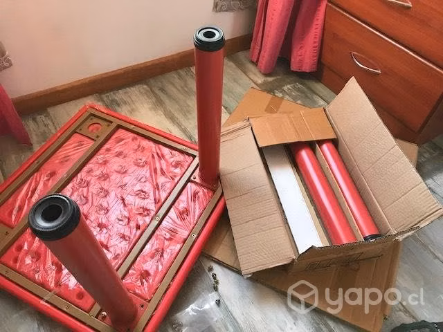 Mesa y sillas infantiles