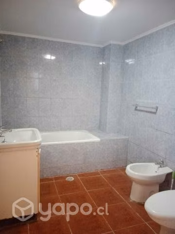 Casa grande en la comuna de cerro navia