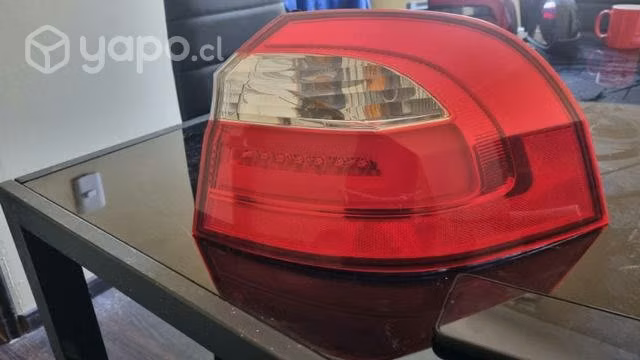 Foco de kia rio 5