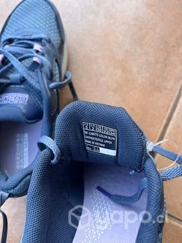Sketchers nuevas talla 35