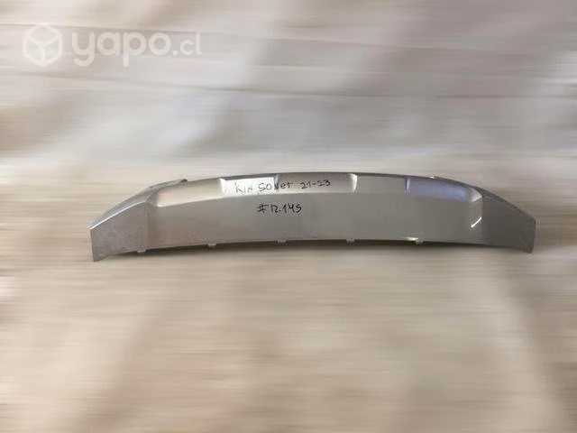 Moldura Kia Sonet 2021