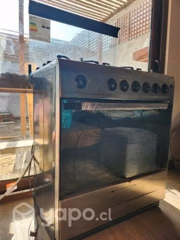 Cocina PREMIUM Fensa 5 quemadores, MUY POCO USO