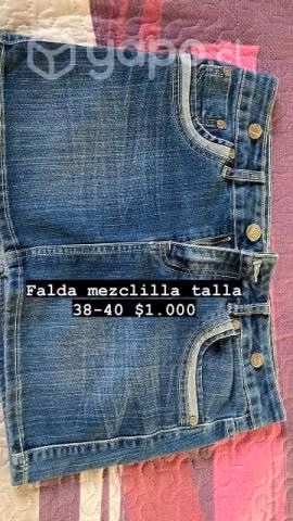 Lote de prendas de mujer a 1.000 cada prenda