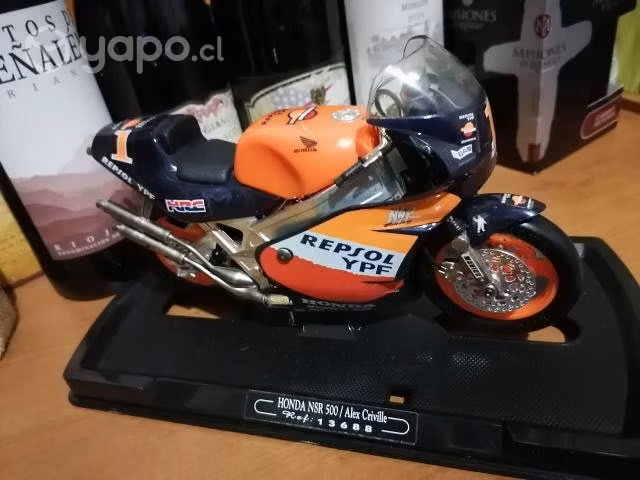 Honda nsr 500 / alex criville ref: 13688