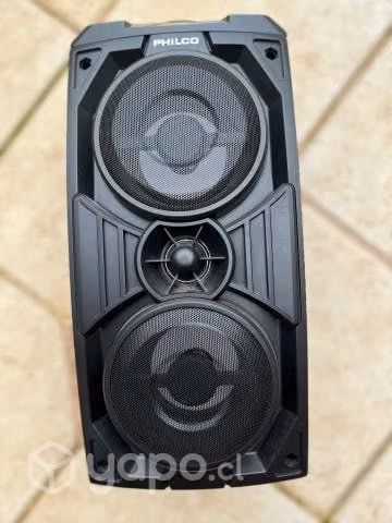 Parlante portatil marca Philco música y Karaoke