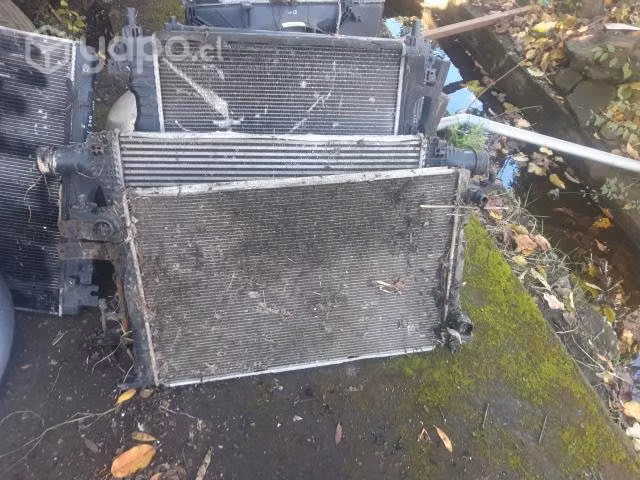 Radiador de agua original Audi q7 2017