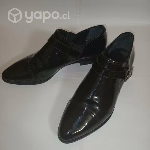 Zapatos formales Talla 38 Gacel