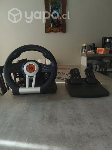 Volante con palanca de cambió+ pedales marca krom
