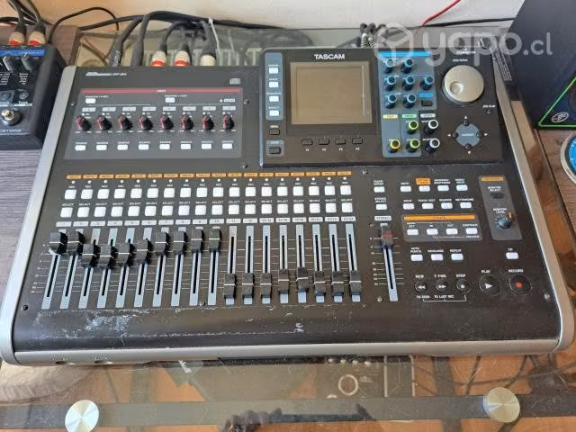 Tascam dp-24 digital portastudio