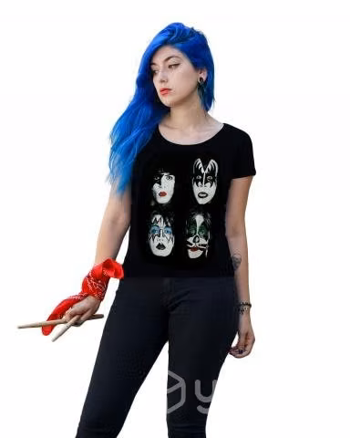 POLERA KISS DYNASTY // Lucy Rock
