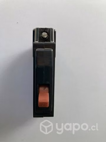 Interruptor automático magnetotérmico nuevo