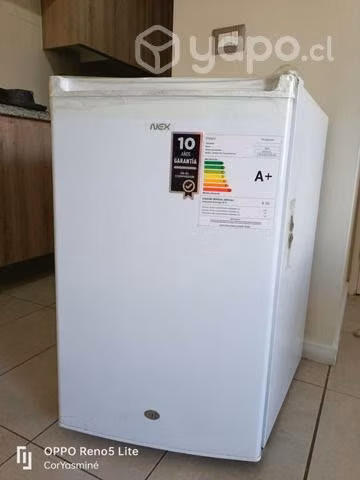 Refrigerador de 122 litros