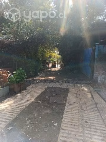 Parcela 5000 m2, 4 casas, talleres, piscina