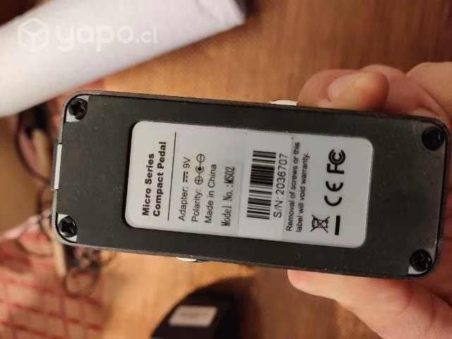 Pedal distorsión/fuzz mooer black secret