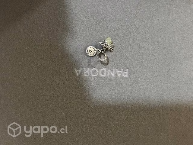 Charm de Luciérnaga Pandora